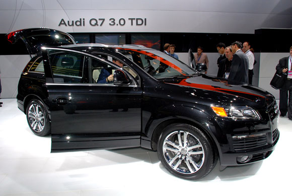 AUDI Q7 3