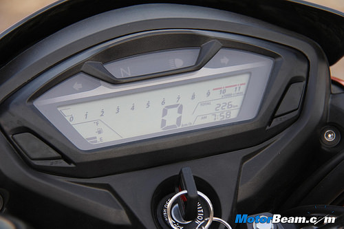 Honda Unicorn 160cc review 3