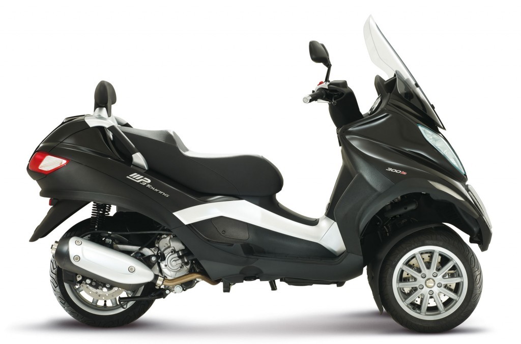 Piaggio MP3 Side