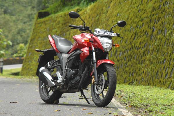 Suzuki Gixxer Red 4
