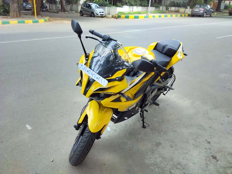 6-Bajaj-Pulsar-RS200-When-P