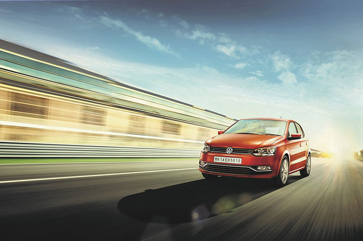 New-Volkswagen-Polo-2015-1-
