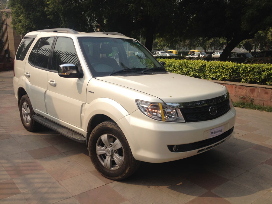 Tata Safari Storme Front