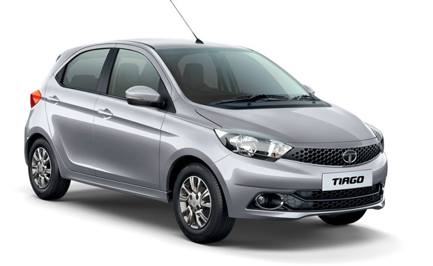 Tata Tiago in Platinum Silver Color