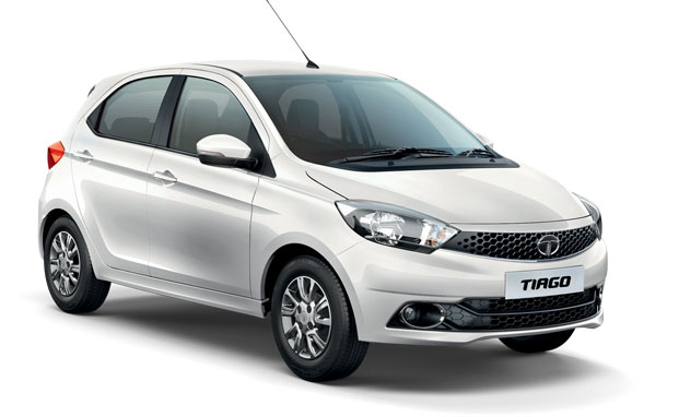 Tata Tiago in White Color (Pearlescent-White)
