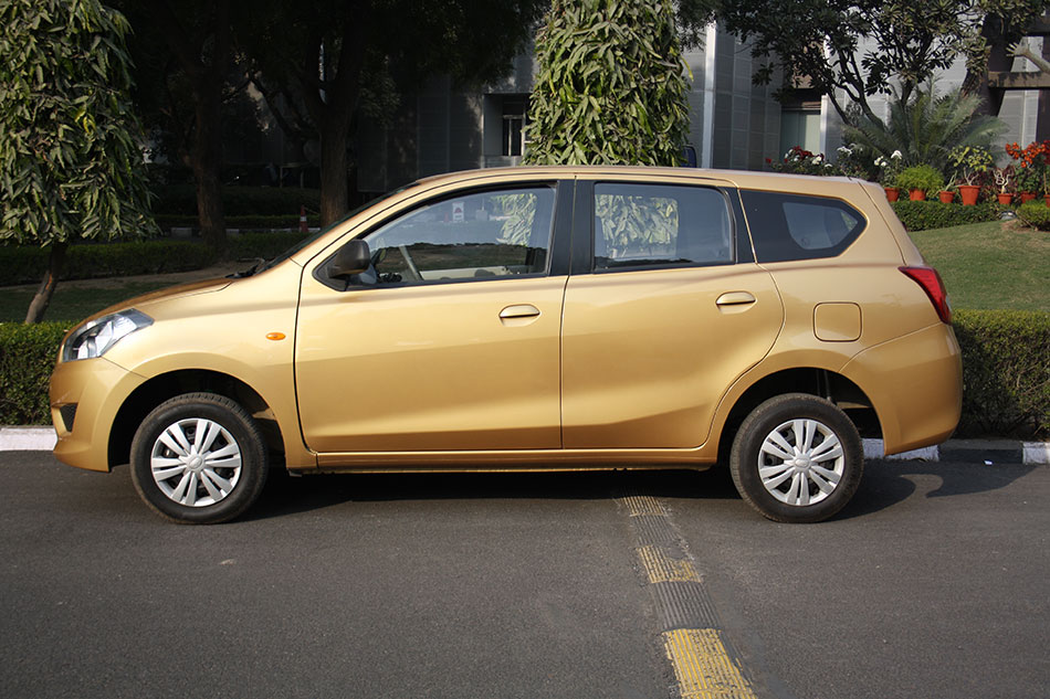 Datsun-Go+-SideView-2
