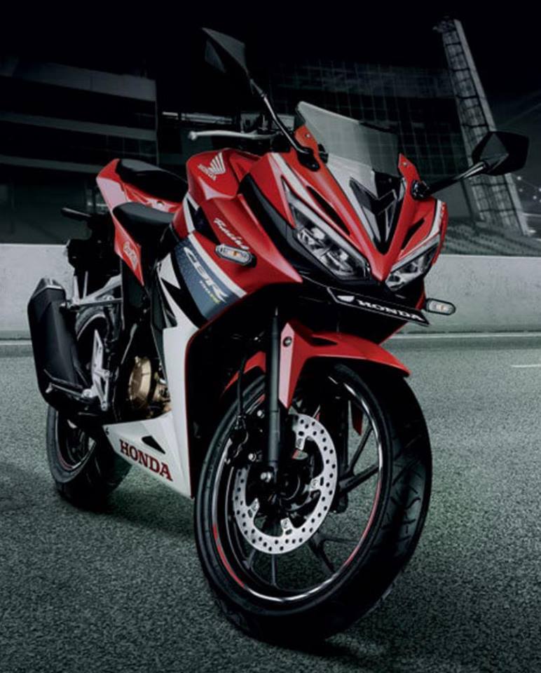New 2016 CBR 150R in Red