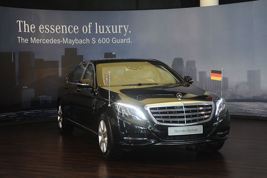 Mercedes Benz S600