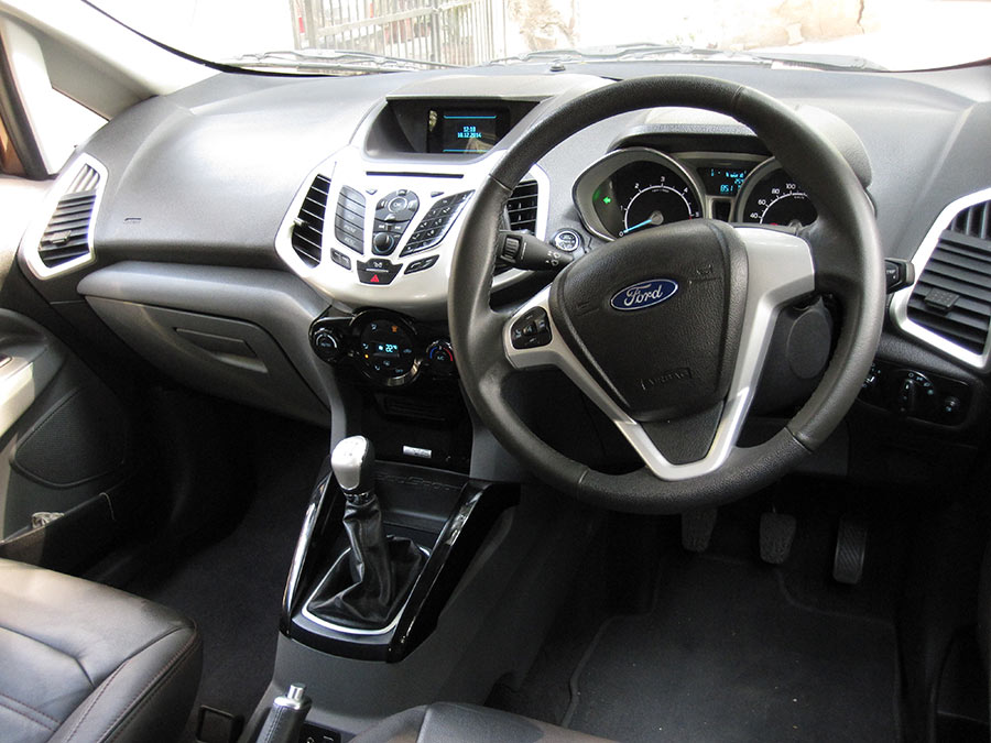 New-Ford-EcoSport-Interior-1