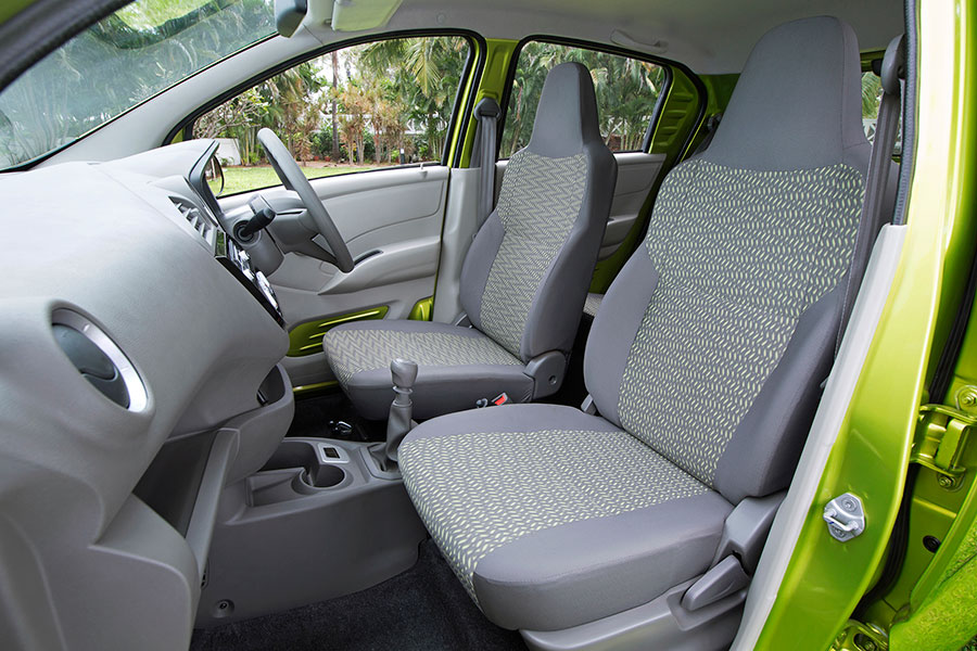 Datsun Redigo interirors