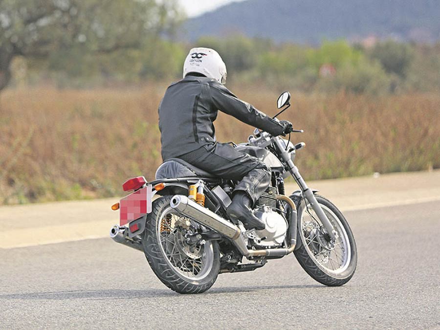 750cc Royal Enfield Photos