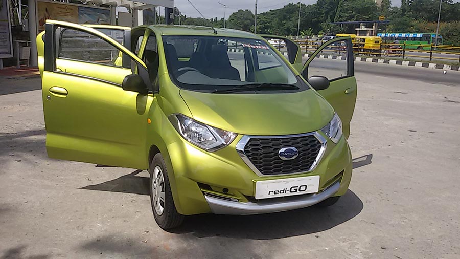 Datsun Redigo Photos