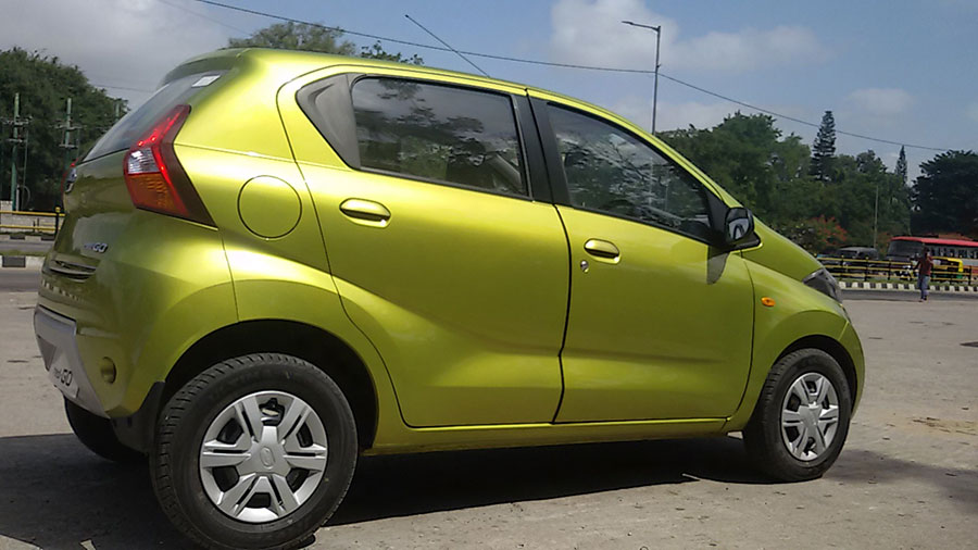 Datsun Redigo right sideview