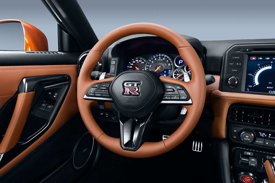 2017 Nissan GT-R Interior Photos (Interior)