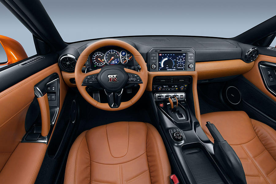 2017 Nissan GT-R Interior Photos (Interior)