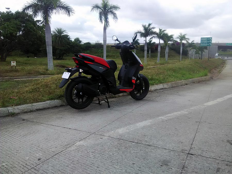 Aprilia SR 150 Side Profile Photo
