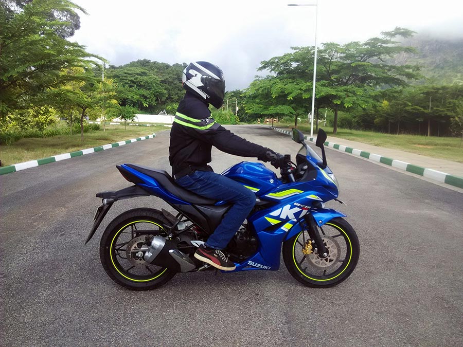 suzuki gixxer sf