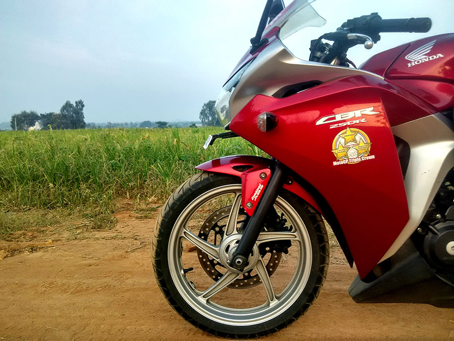 honda-cbr250r-front-fairing