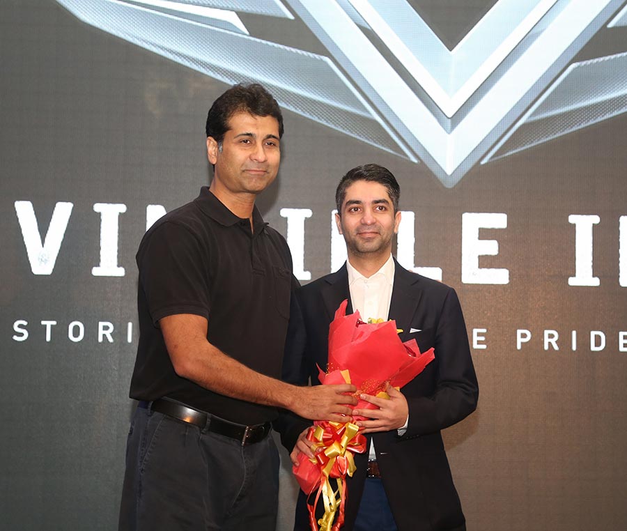 bajaj-v-invincible-indians-photo-2