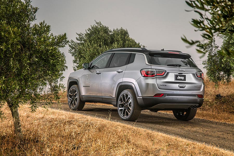 jeep-compass-rear