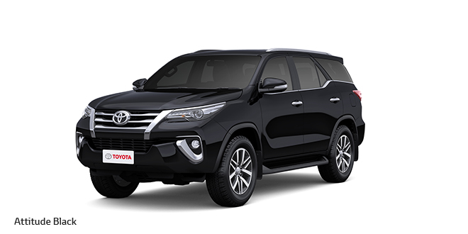 2017 Toyota Fortuner Black Color: Attitude Block color