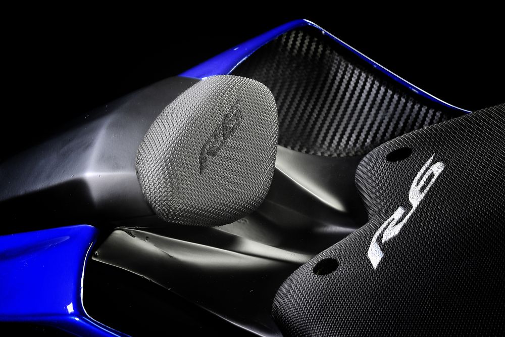 Yamaha R6 Photos Seats