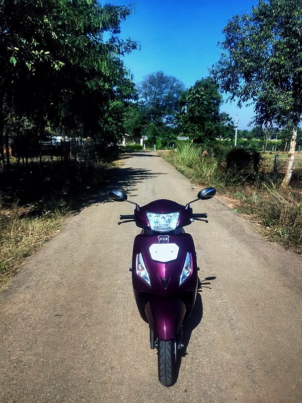 tvs-jupiter-front-view