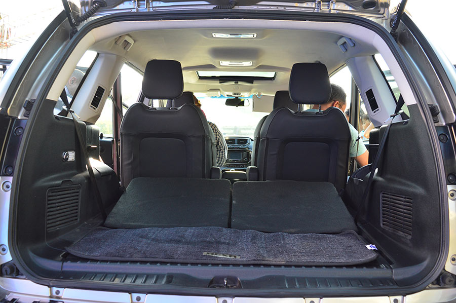 tata-hexa-bootspace