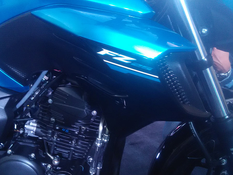 Yamaha FZ25 Closeup view of Engine