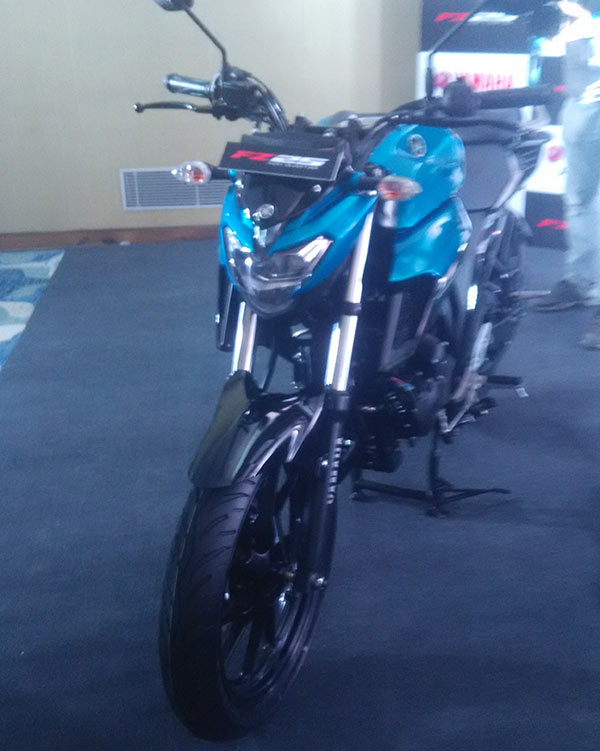 Yamaha FZ25 Front View