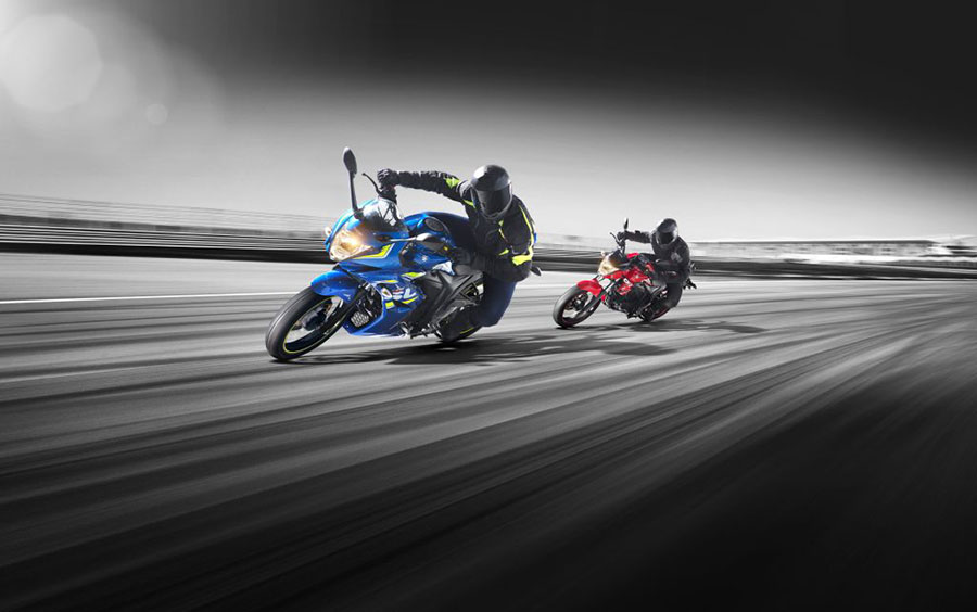 2017-Suzuki-Gixxer-Action-Shot-Double-resized