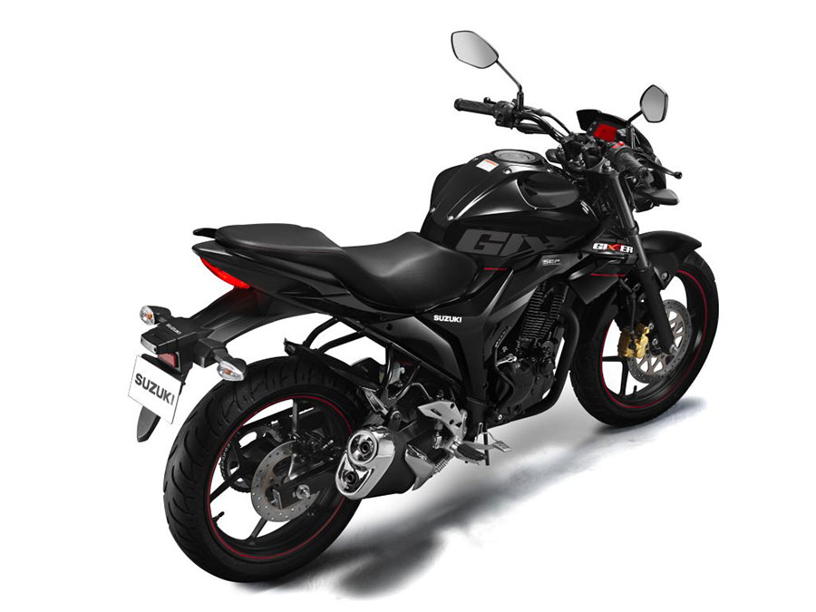 2017 Suzuki Gixxer Black Color