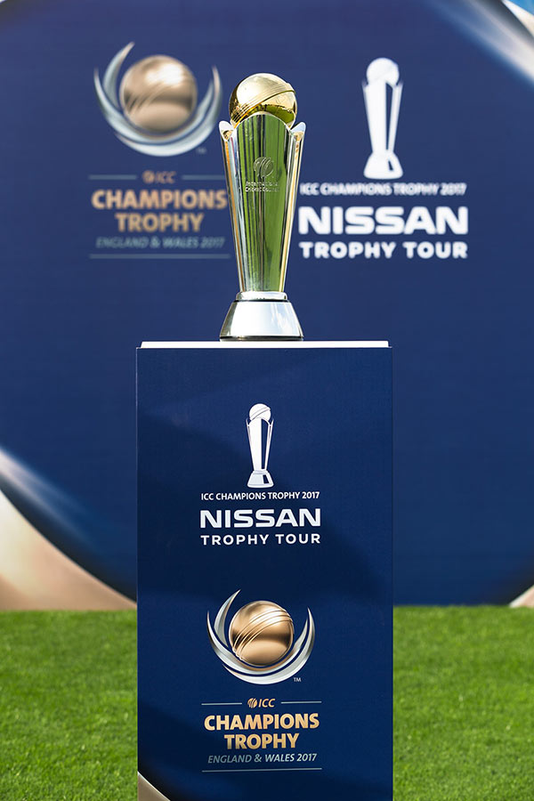 Nissan ICC Trophy Pictures
