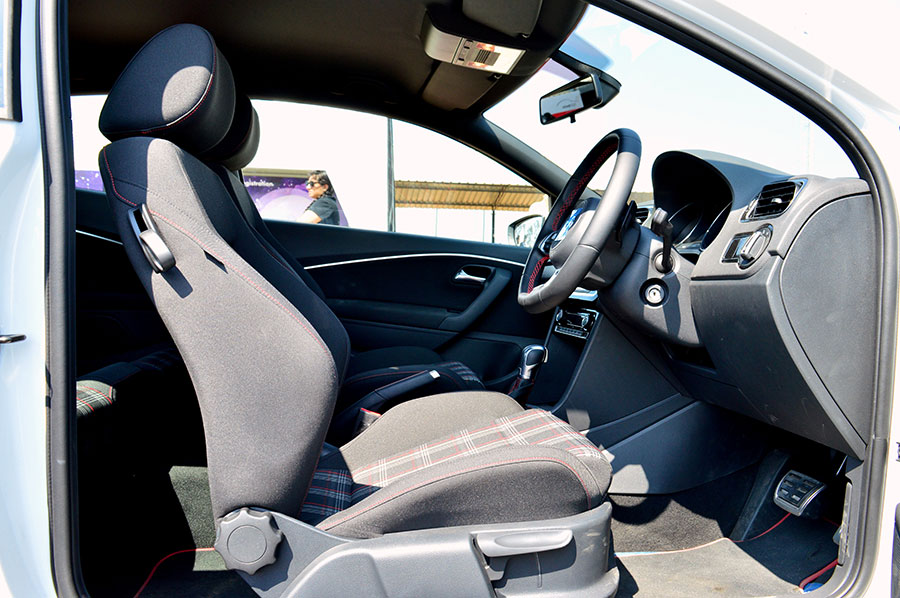Volkswagen-GTI-Seats