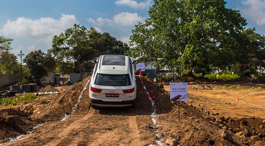Audi-India-commences-2017-season-of-the-Audi-Q-Drive_1
