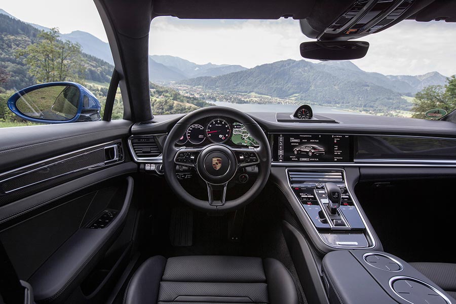 The-New-Porsche-Panamera--Interior-2