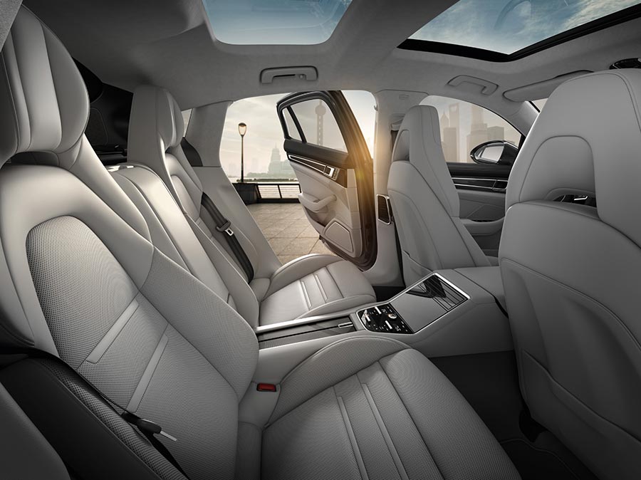 The-New-Porsche-Panamera--Interior-5