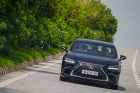 Lexus ES300h Drive