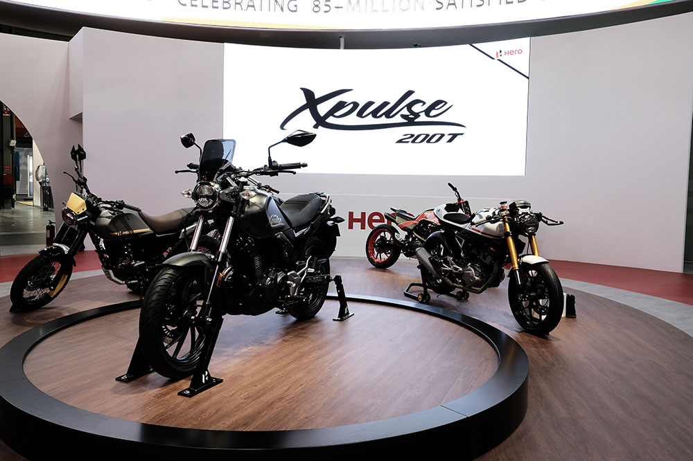 Hero XPulse 200T Photo 1