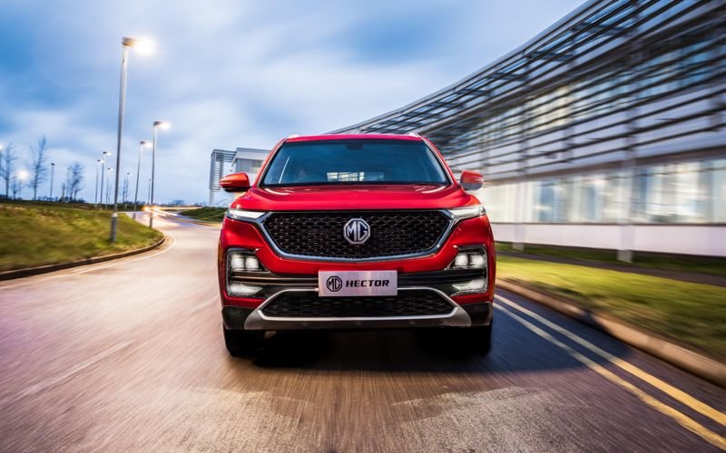 mg-hector-still-2-018980891265323155504