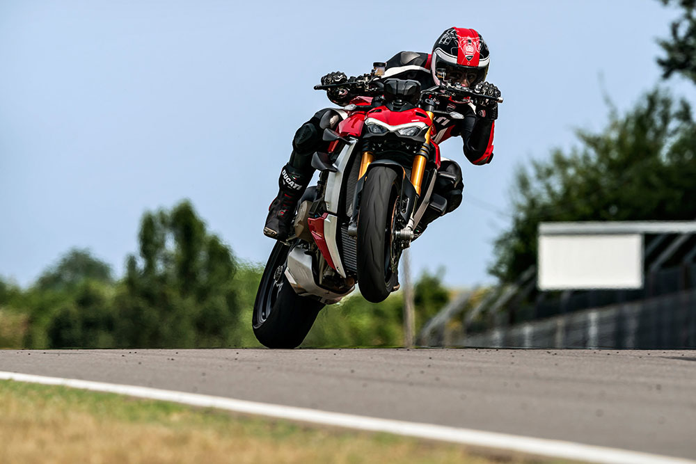 Ducati Streetfighter V4 - Ducati Bikes in India