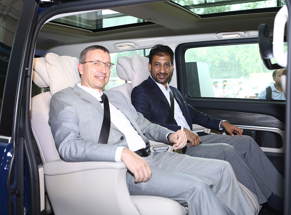 Mercedes-Benz V-Class Elite Photo
