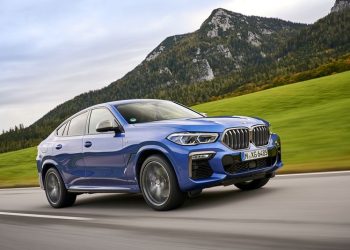 BMW X6 M50i
