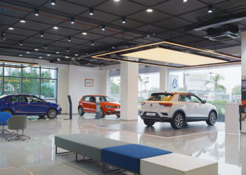 Volkswagen dealers with new design and logo