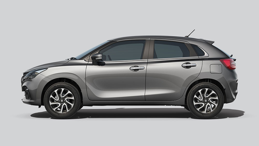 2022 Maruti Baleno Splendid Silver Color