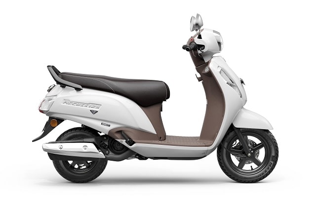 2023 Suzuki Access 125 White Color Option (Pearl Mirage White) 2023 Access 125 White Color