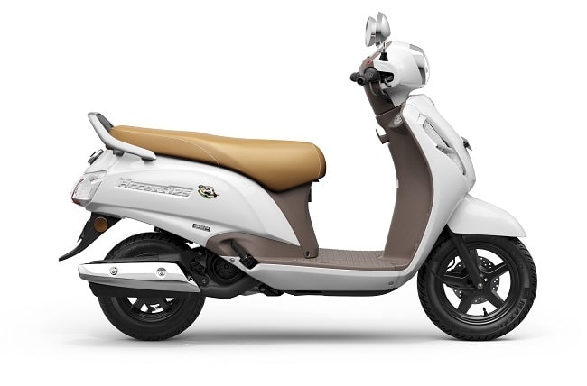2023 Suzuki Access 125 White Color SPECIAL EDITION Option (Pearl Mirage White) 2023 Access 125 White Color