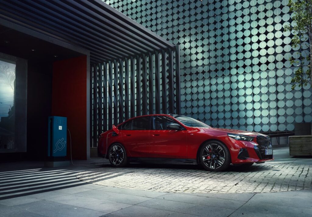 BMW i5