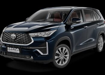 Toyota Innova Hycross