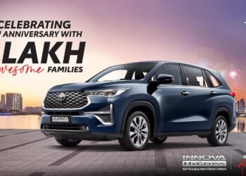 Toyota Innova Hycross 1 lakh sales milestone